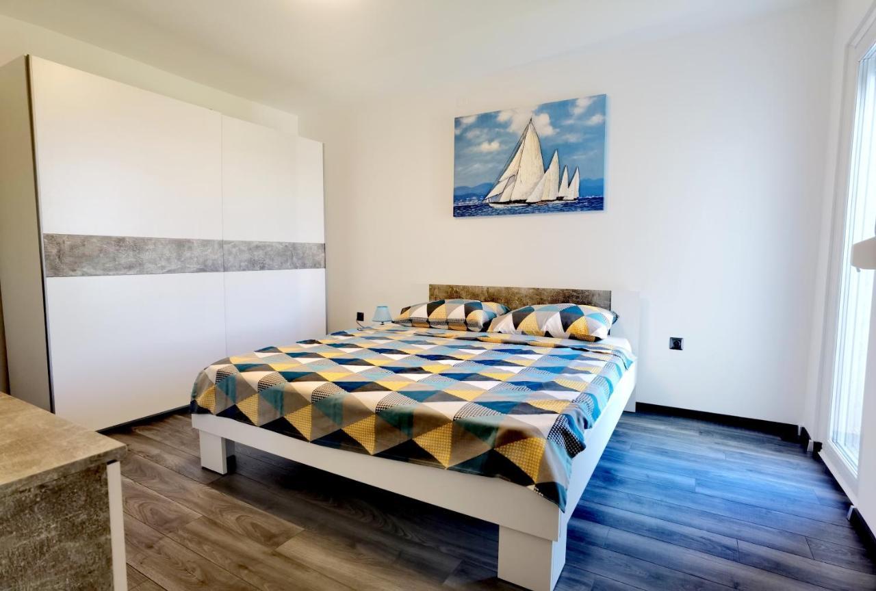 Apartment Pek Crikvenica Esterno foto